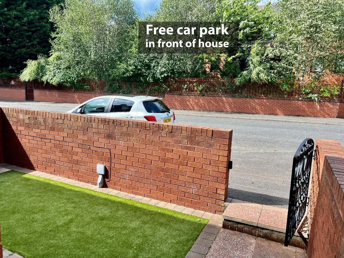 Holiday home 3 Bedroom House Near City Centre Belfast